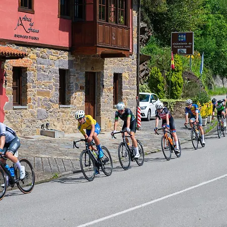 Aires Del Aramo Appartamento La Vara (Riosa, Asturias)